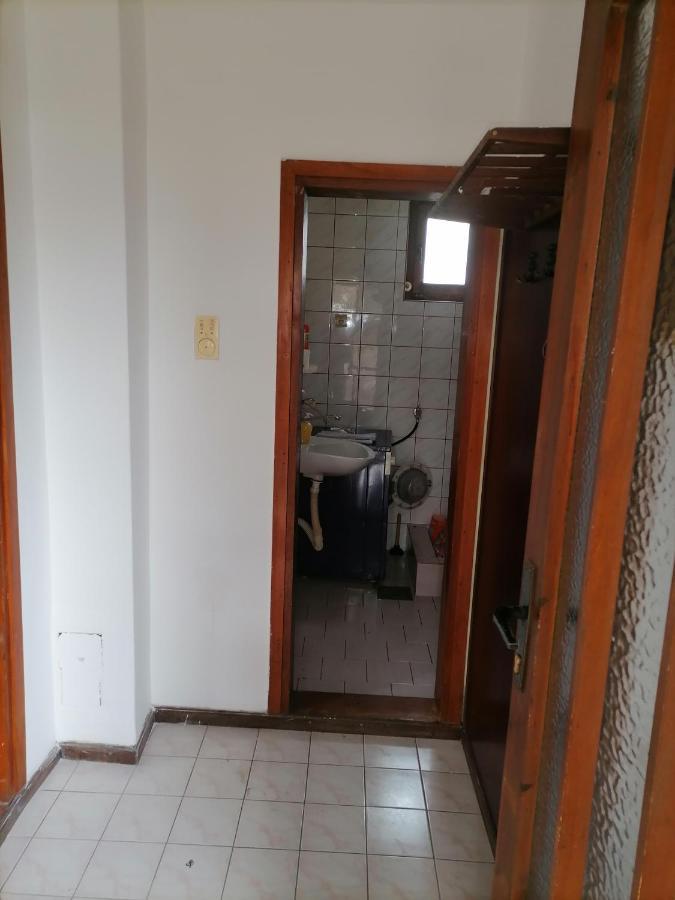 Stan Apartment Sremska Mitrovica Exterior photo